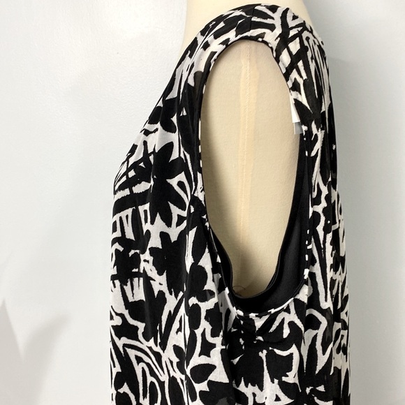 NWT Lane Bryant top - Picture 5 of 8